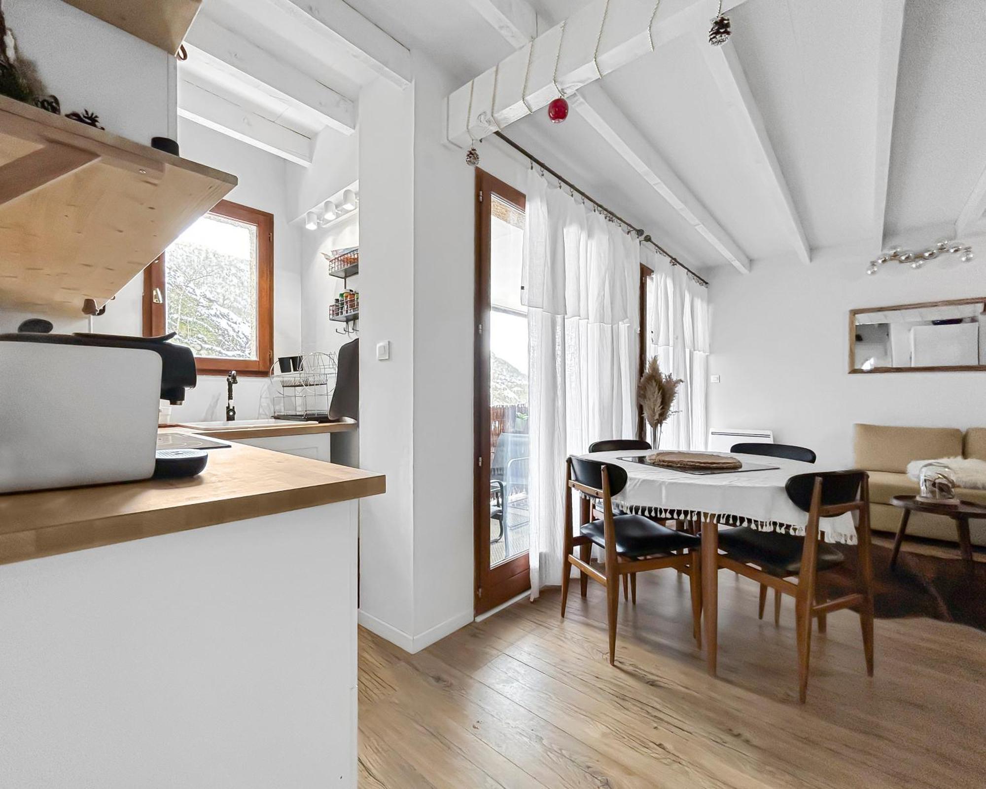 Apartment Refuge Montagnard - Terrasse Et Local A Ou Velo *